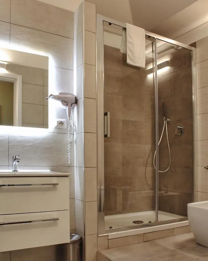 Relais La Fornarina 2 Bed and Breakfast Rome Bed & Breakfast
